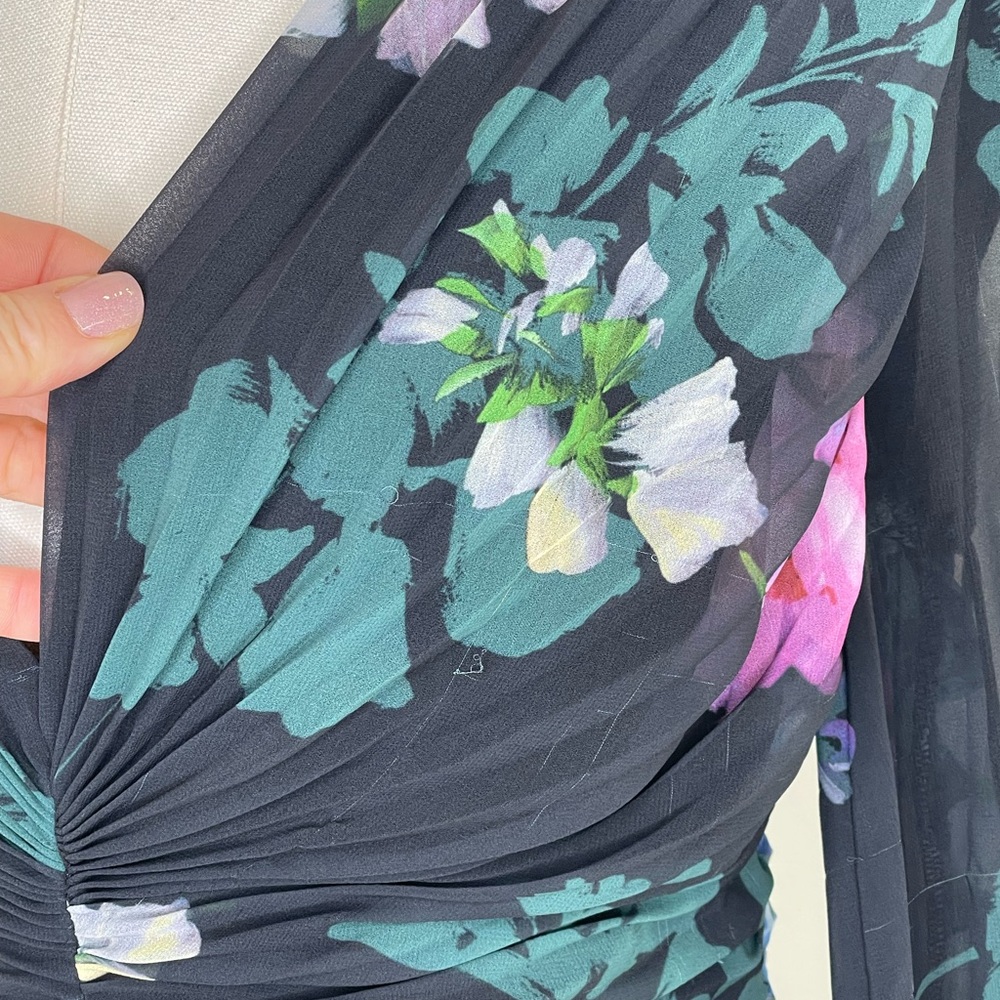 Badgley Mischka Pleated Gown, 8 - Picture 15 of 16